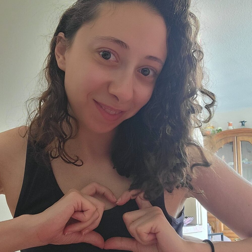 Meet your Posher, Pam!